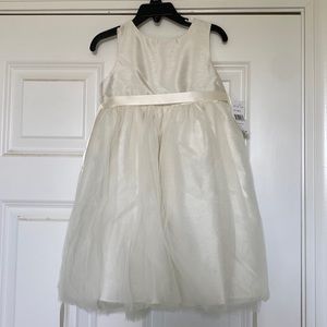 NWT ivory formal girls dress
